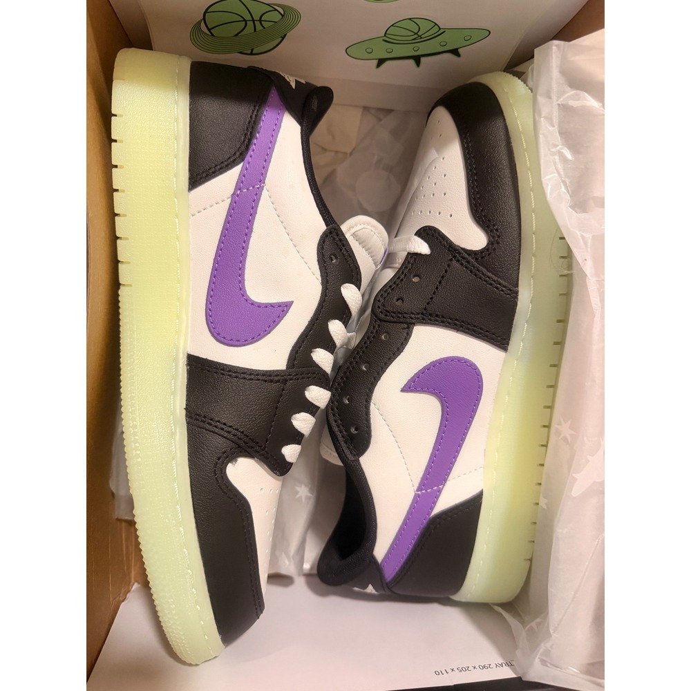 Nike Air Jordan 1 Retro Low OG GS Black Raspberry HF0410-001 Size 7Y Beetlejuice